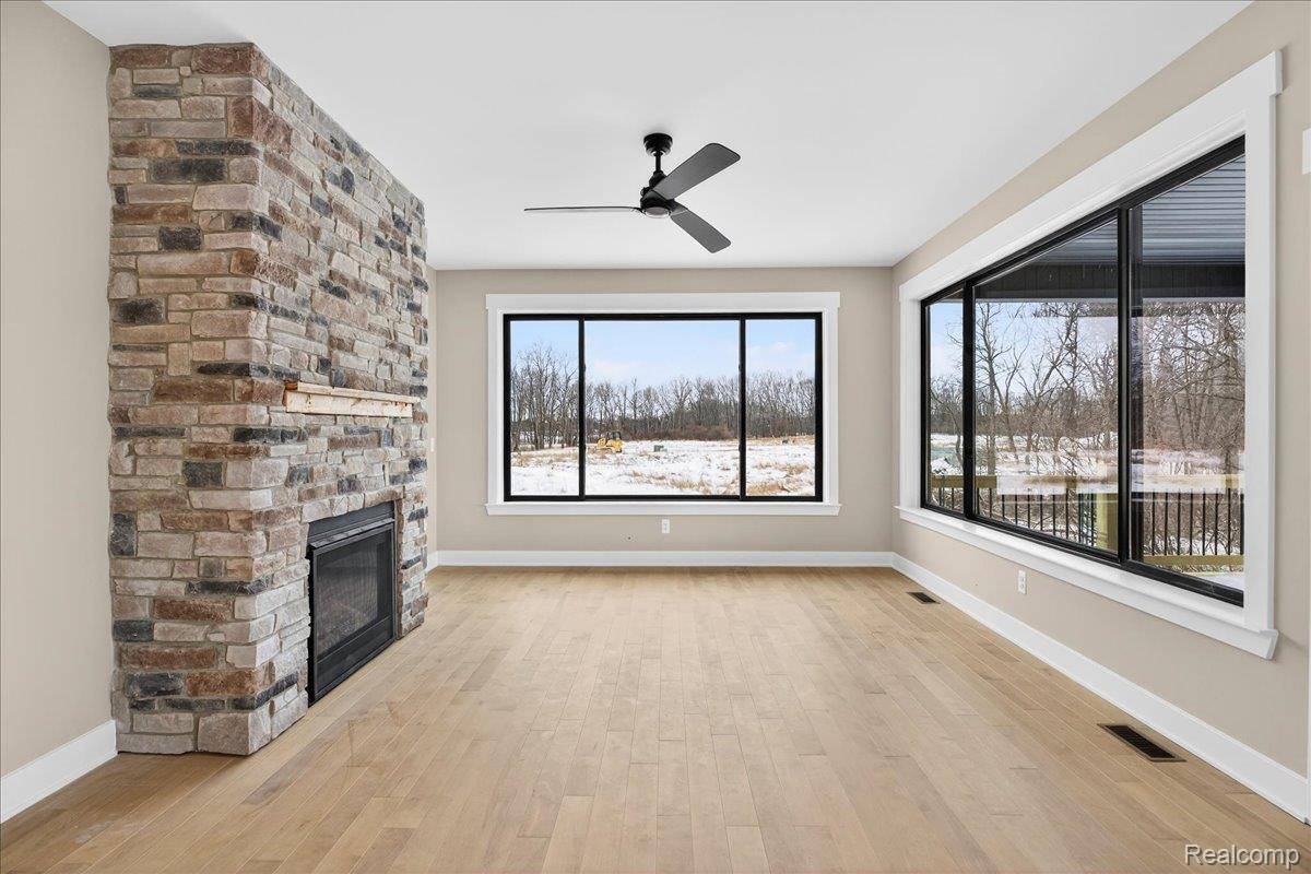 Metamora, MI 48455,4085 Metamora Ridge