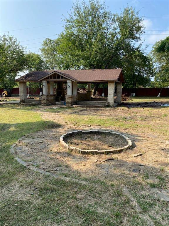 Fort Worth, TX 76103,825 S Hughes Avenue