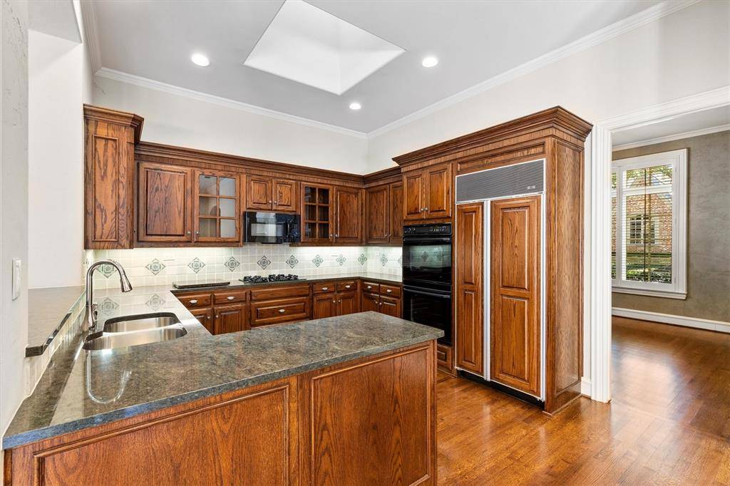 Dallas, TX 75252,5731 Portsmouth Lane