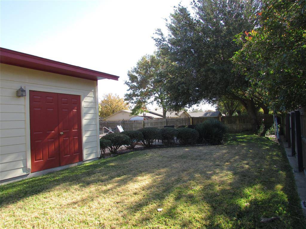 Gainesville, TX 76240,417 Willow Way