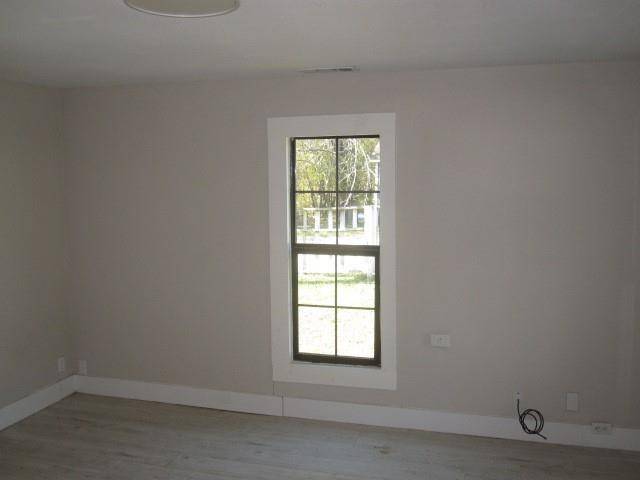 Gainesville, TX 76240,1200 S Wine Street