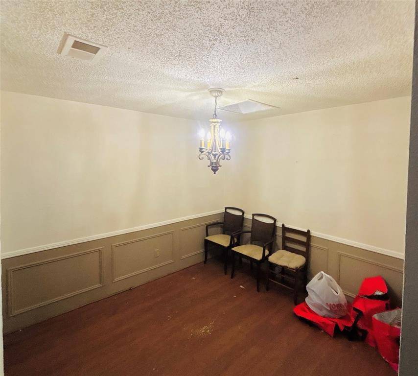 Arlington, TX 76013,2224 Brigadoon Court