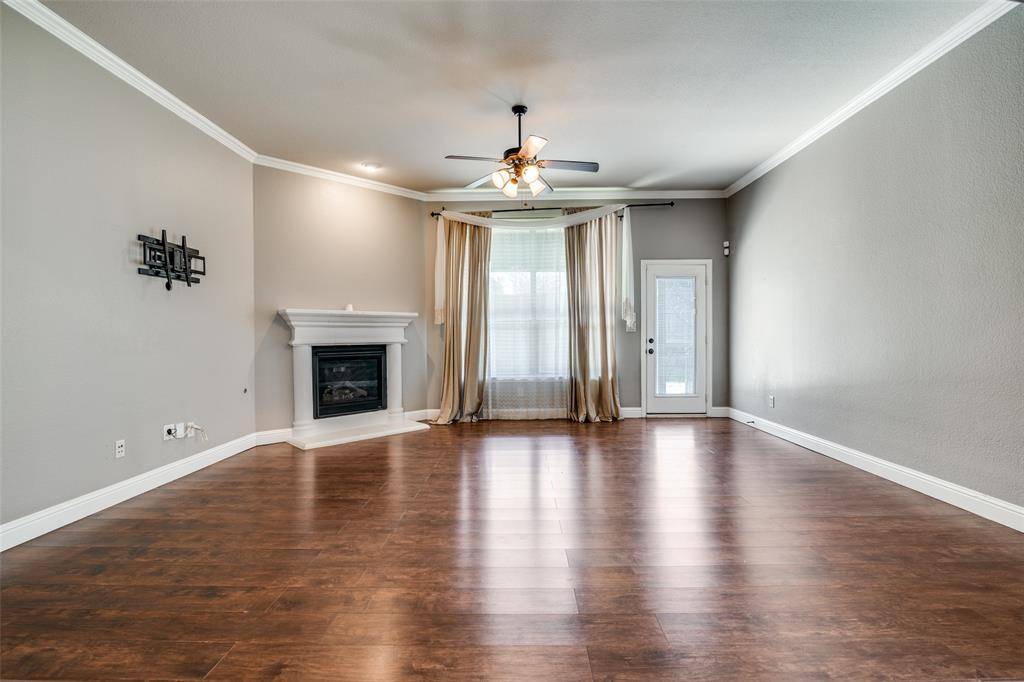 Fate, TX 75087,591 W Fate Main Place