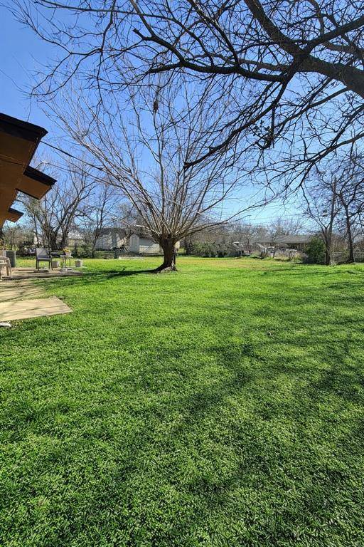 Burleson, TX 76028,318 NE Michael Drive