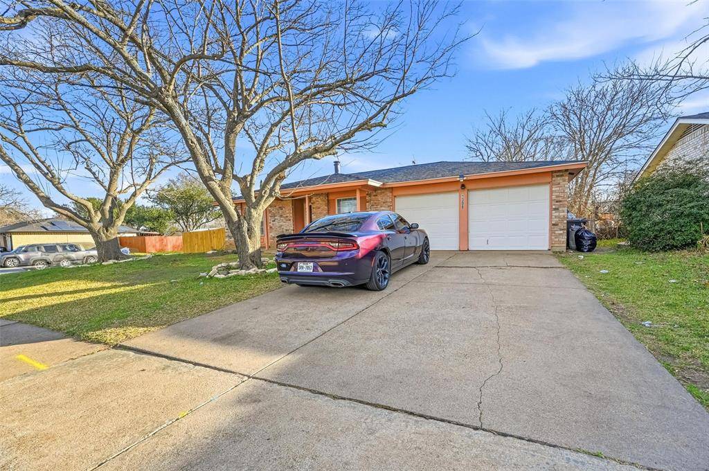 Arlington, TX 76014,1308 Harvest Hill Lane