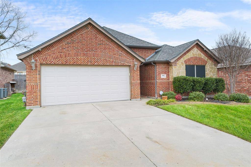 Fort Worth, TX 76179,5857 Pearl Oyster Lane
