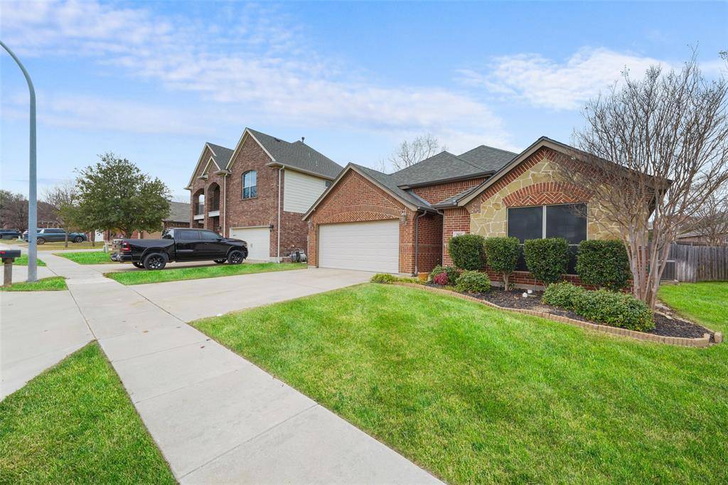 Fort Worth, TX 76179,5857 Pearl Oyster Lane