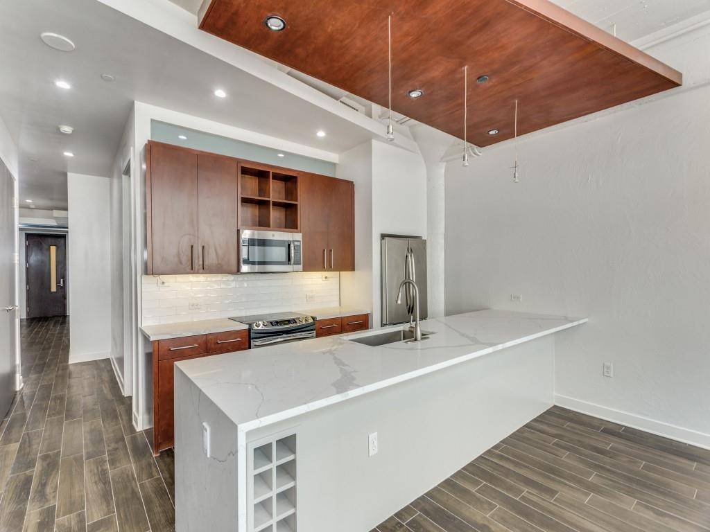 Fort Worth, TX 76107,2600 W 7th Street #1613