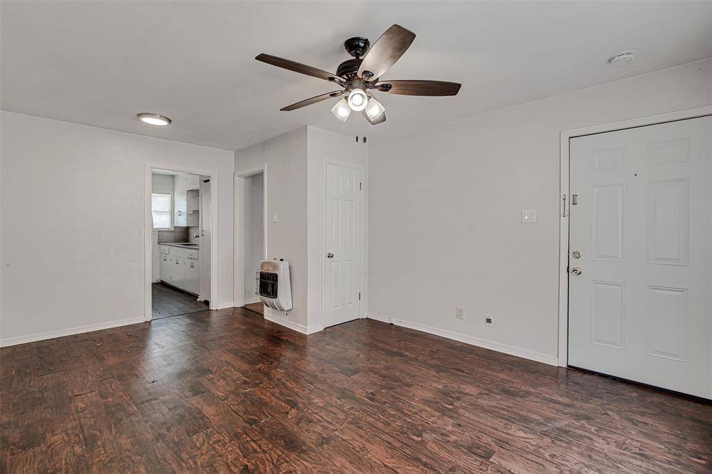 Arlington, TX 76011,206 E Rogers Street