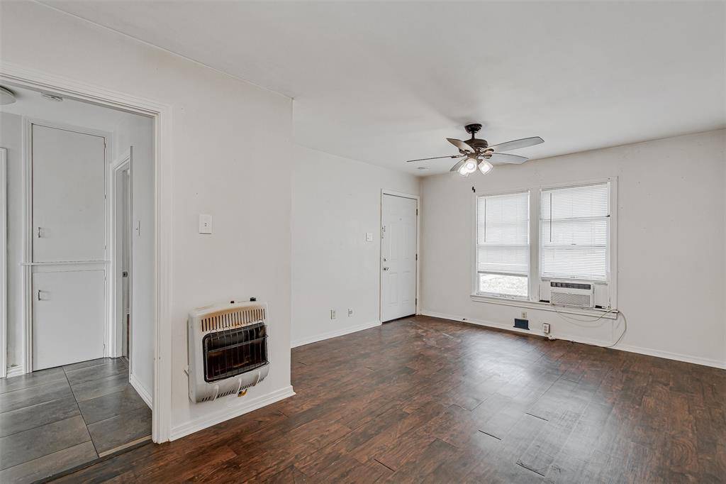 Arlington, TX 76011,206 E Rogers Street