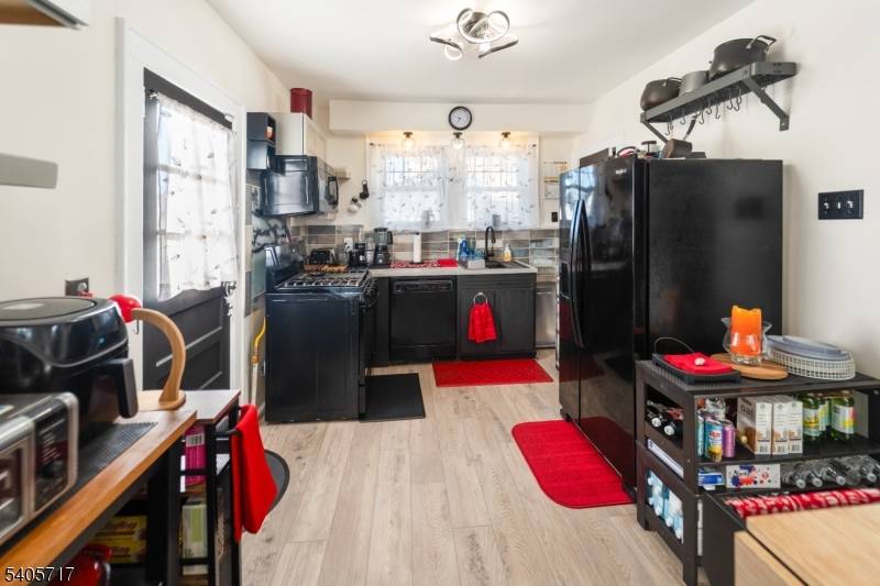 Union Twp., NJ 07083,277 Newark Ave