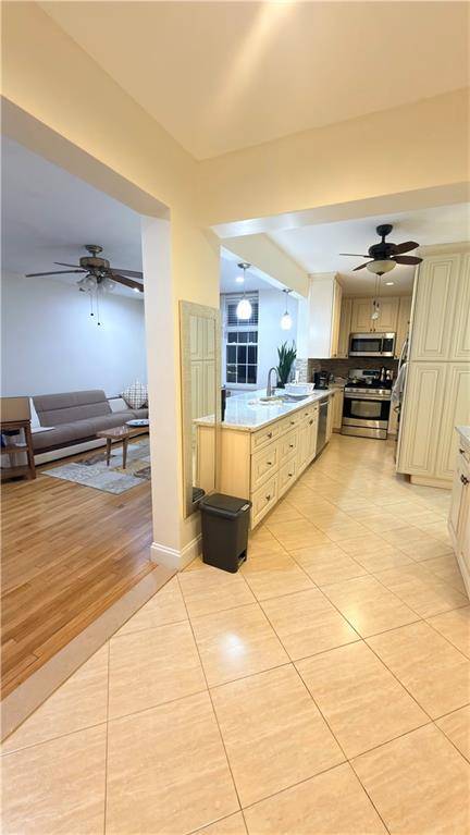 Brooklyn, NY 11234,2239 Troy AVE #4F