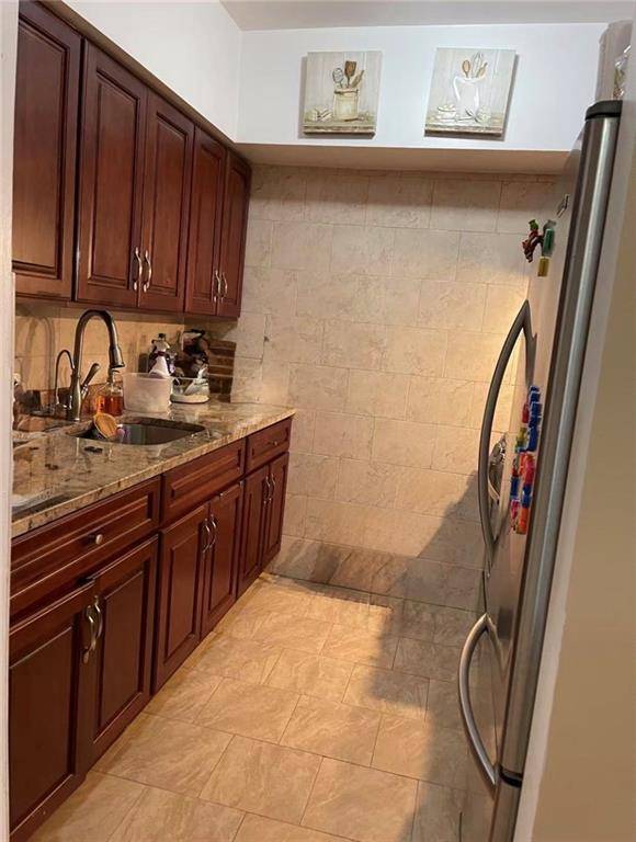 Bronx, NY 10460,947 East 181st ST