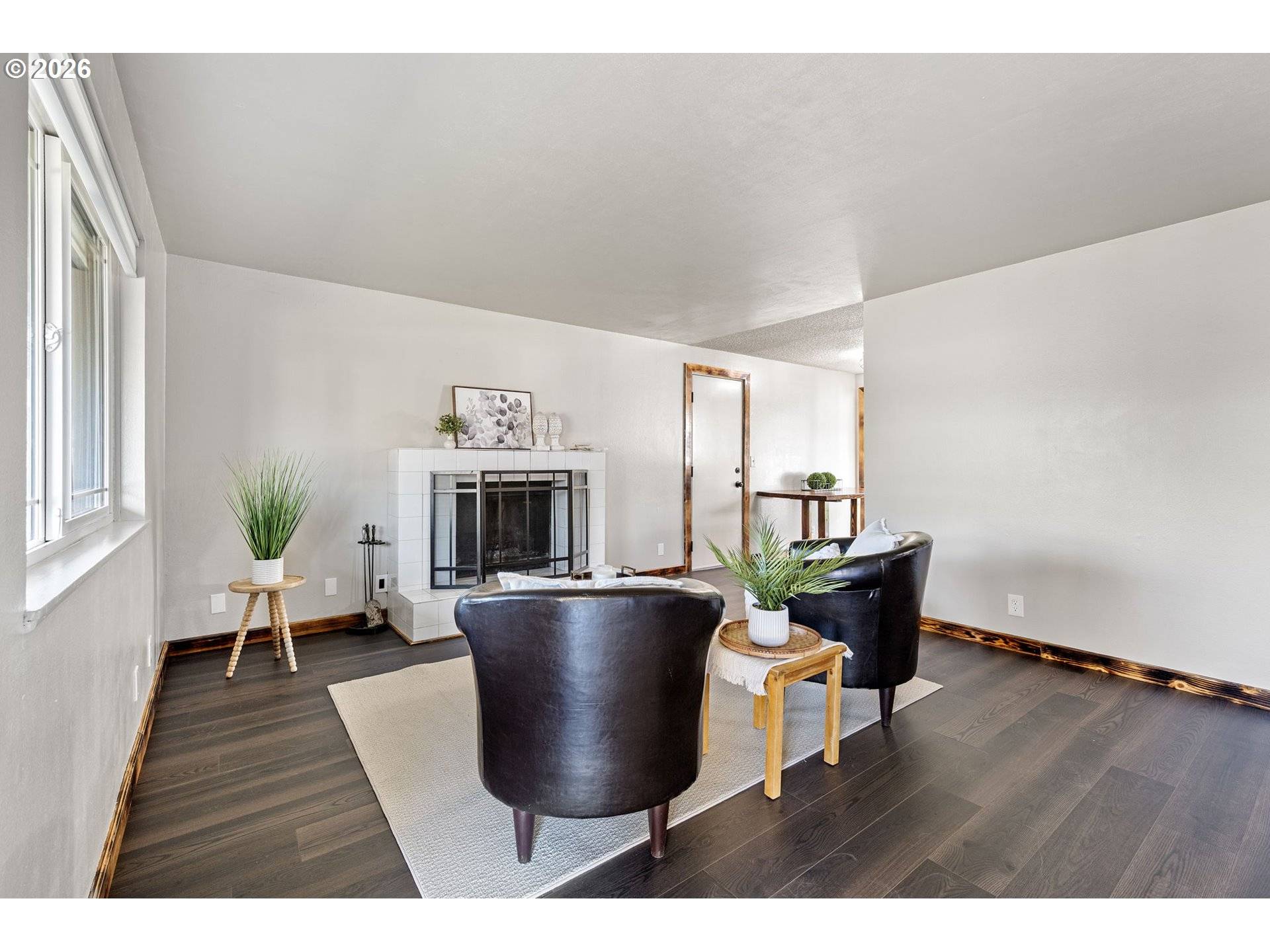 Eugene, OR 97402,1562 PHILIP ST