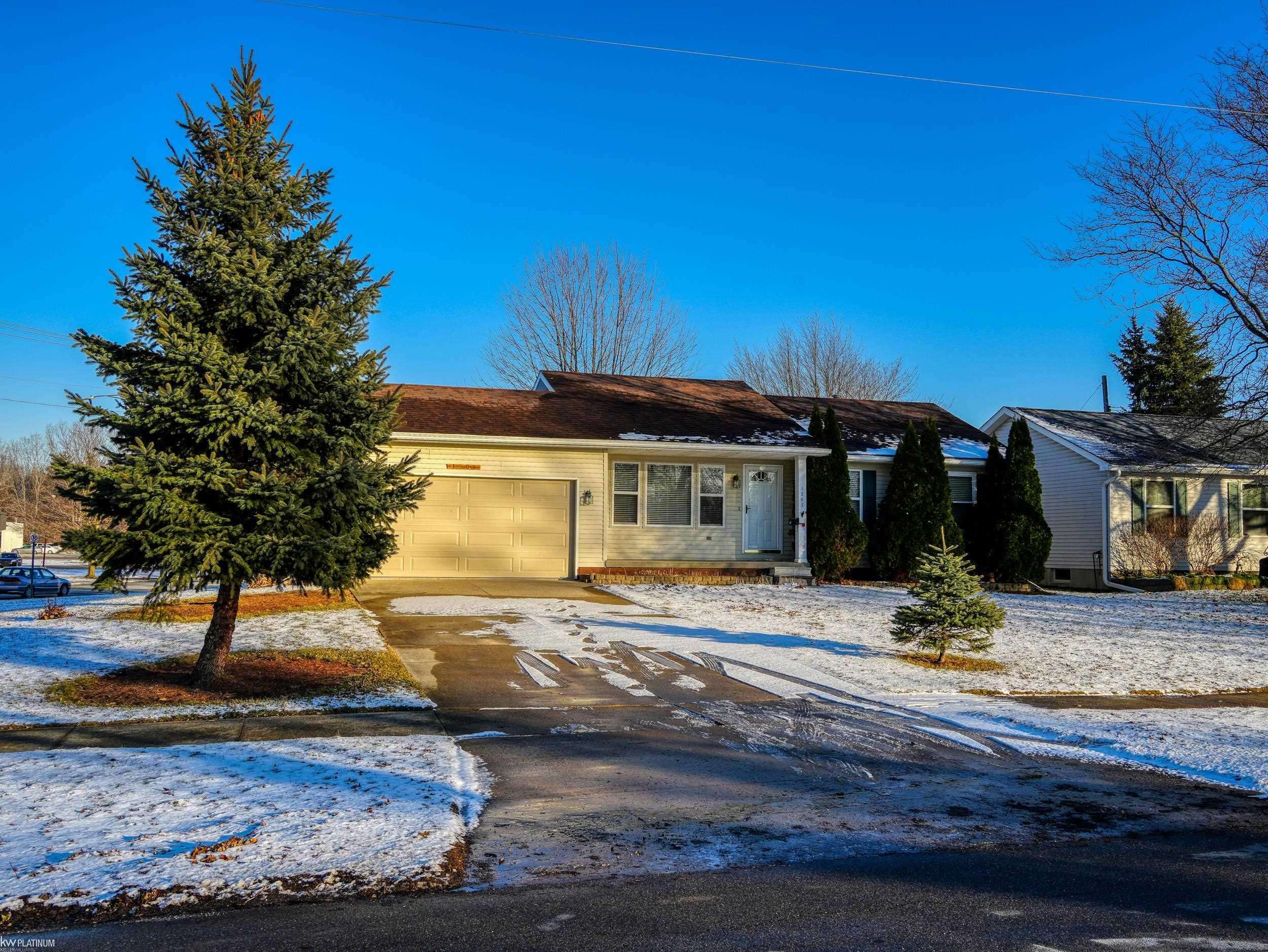 Marysville, MI 48040,1207 Colorado ST