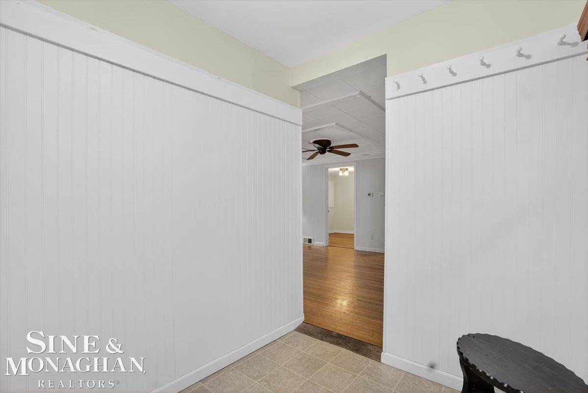 Saint Clair, MI 48079,1551 Oakland AVE