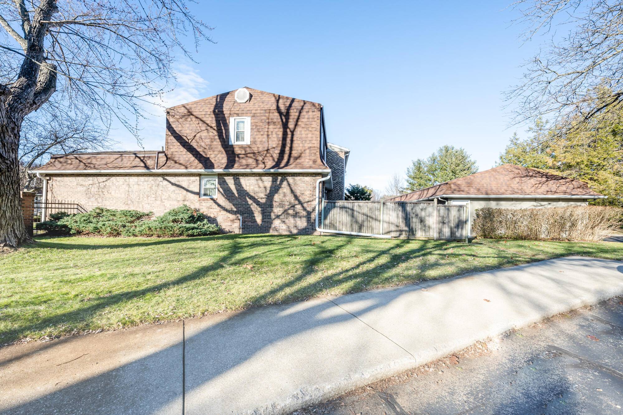 St. Joseph, MI 49085,2513 Bristol TER