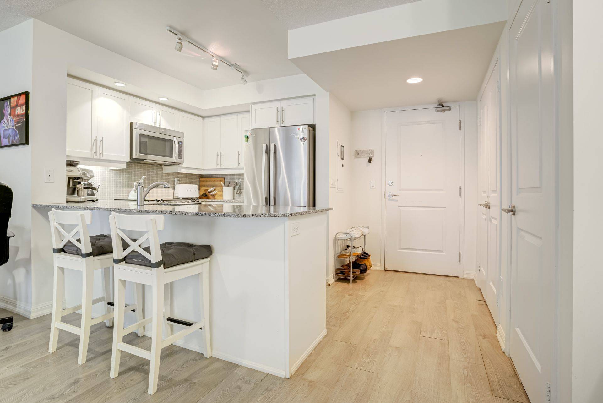 Toronto C01, ON M6K 3R4,85 East Liberty ST #511