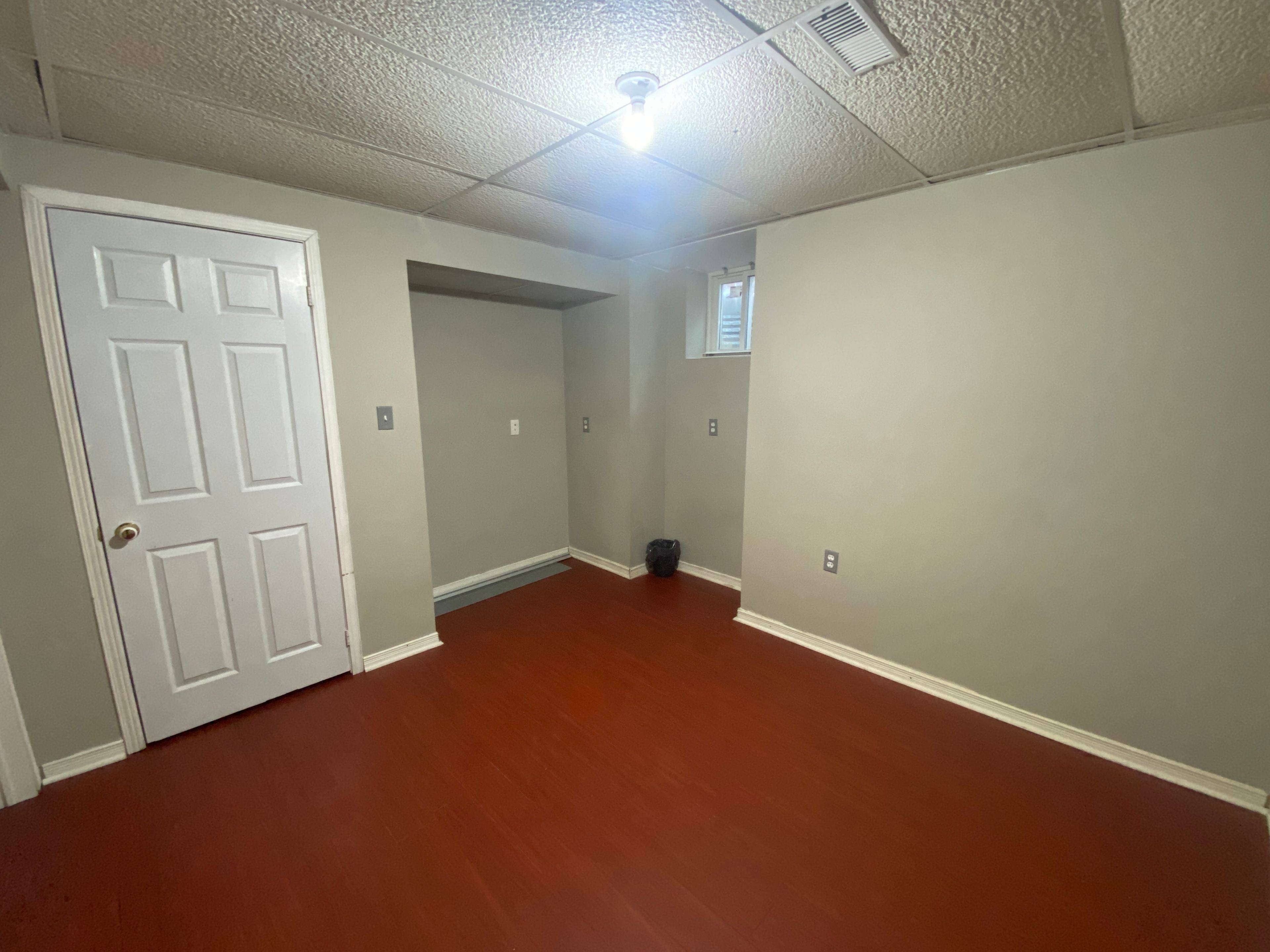 Pickering, ON L1V 4R8,622 Chartwell CT #BSMT