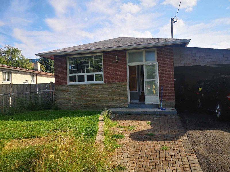 Toronto E08, ON M1J 1Z7,19 Savarin ST