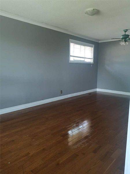 Toronto E08, ON M1J 1Z7,19 Savarin ST