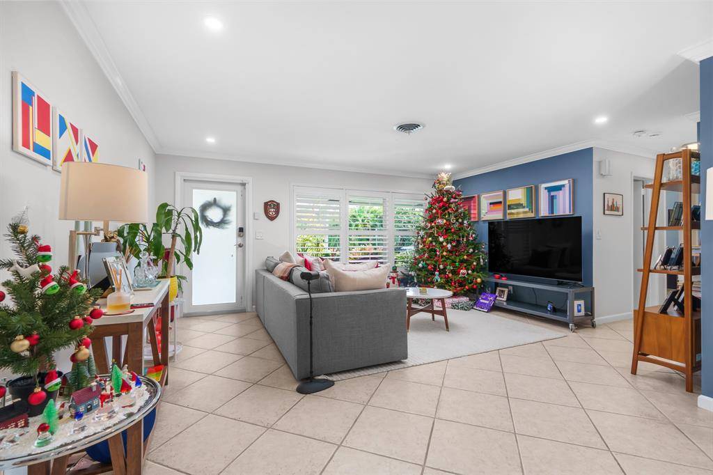 Fort Lauderdale, FL 33308,5141 NE 19th Ave