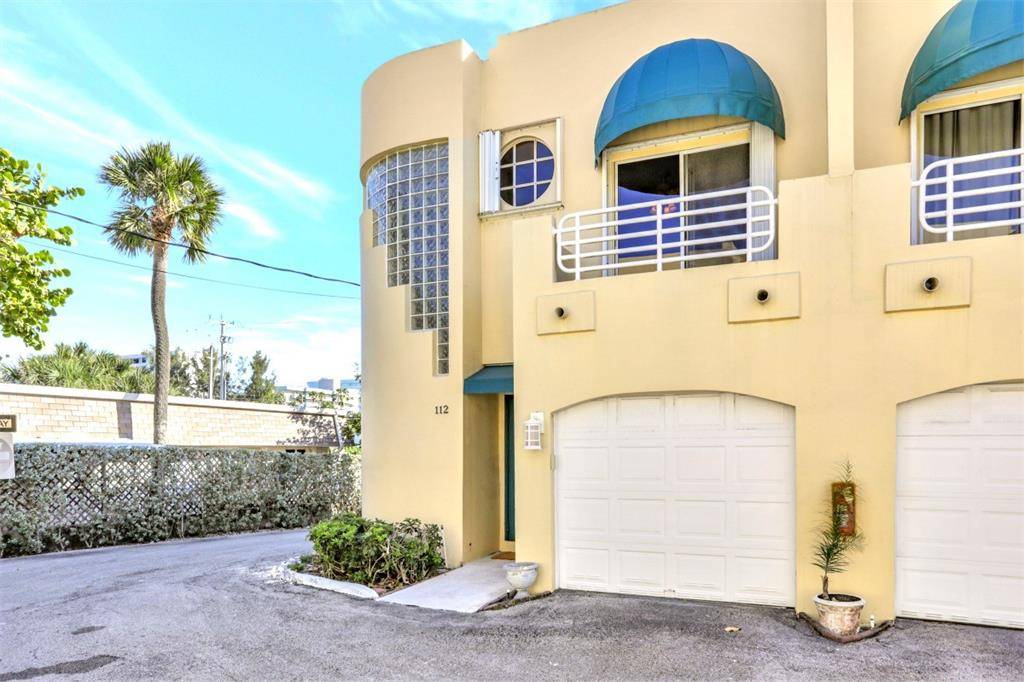 Pompano Beach, FL 33062,3213 NE 16th St #112