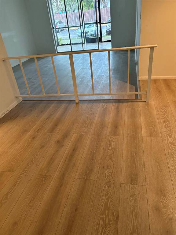 Lauderhill, FL 33319,3710 Inverrary Dr #1Y