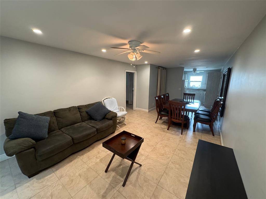 Pompano Beach, FL 33064,1150 E Sample Rd #101