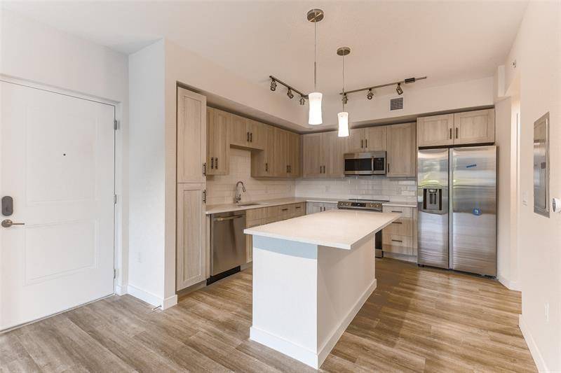 Sunrise, FL 33351,8894 NW 44th ST #6-114