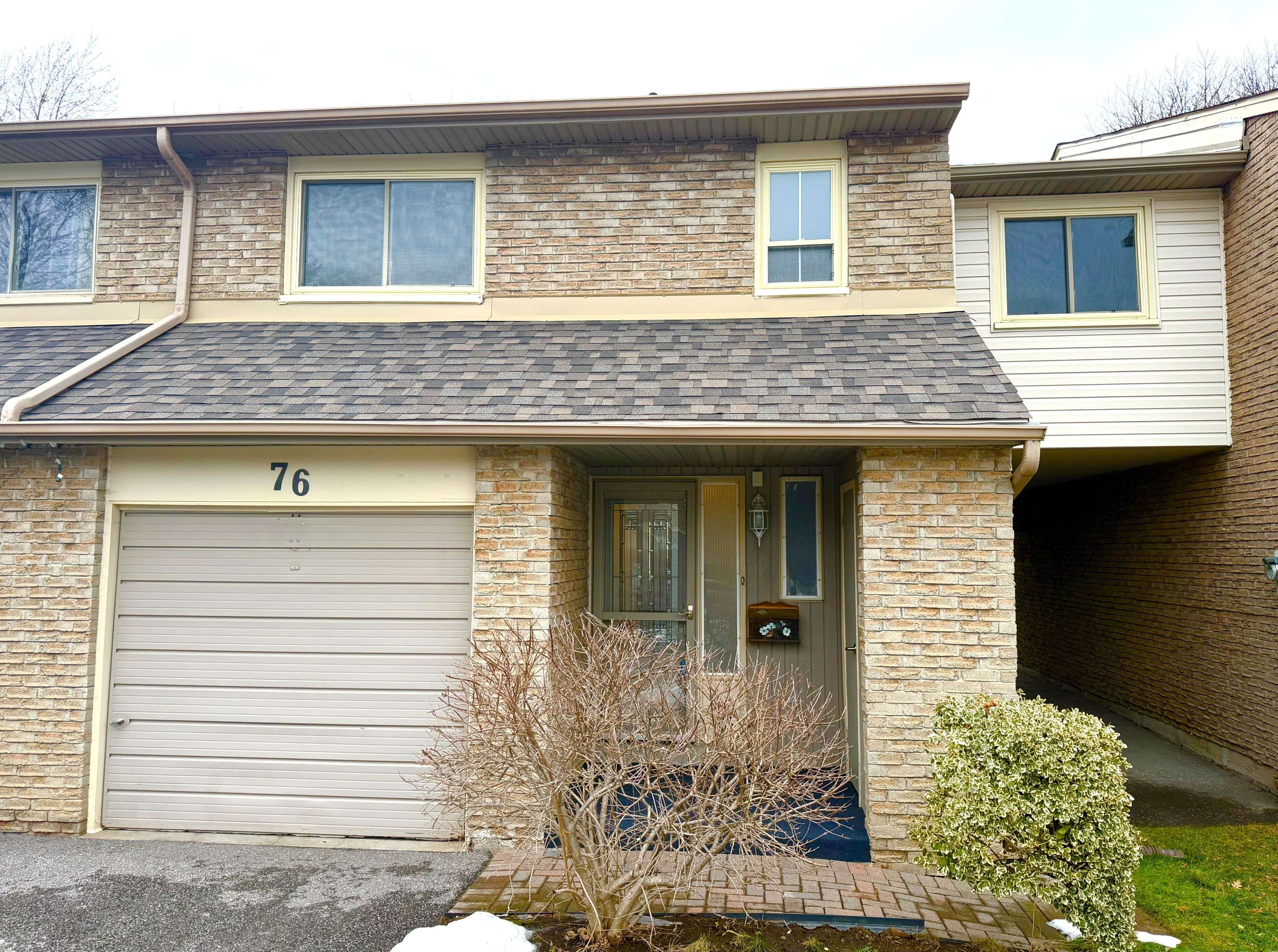 Markham, ON L3P 3W5,76 Knightsbridge WAY