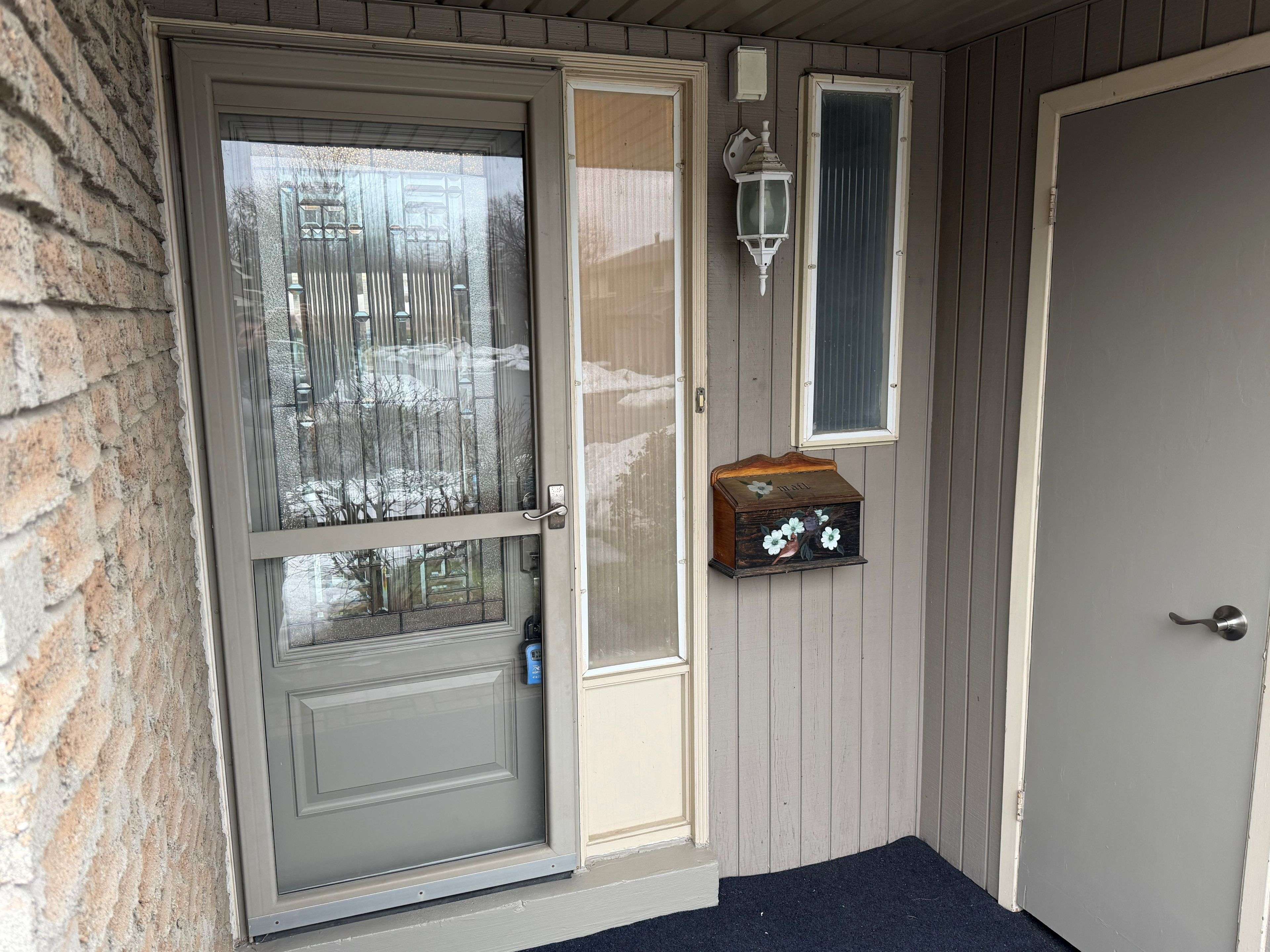 Markham, ON L3P 3W5,76 Knightsbridge WAY