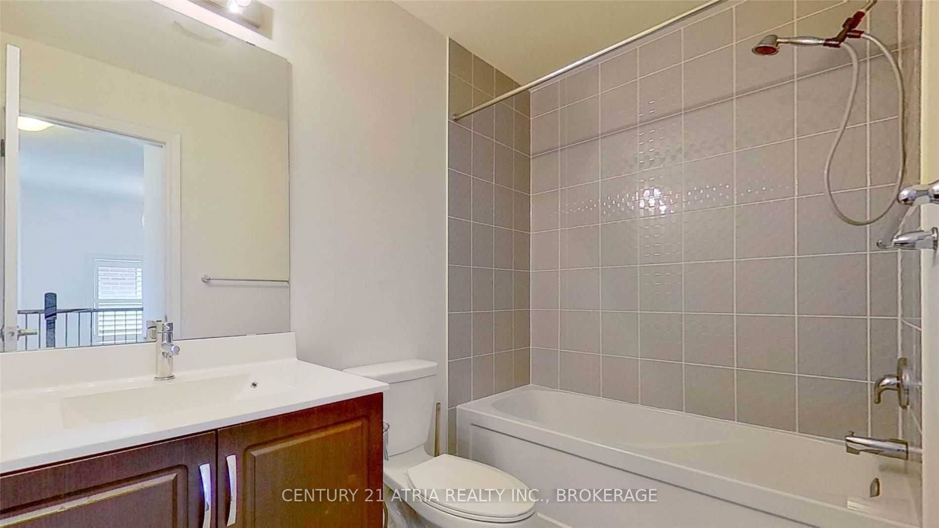 East Gwillimbury, ON L9N 0N8,135 Countryman RD