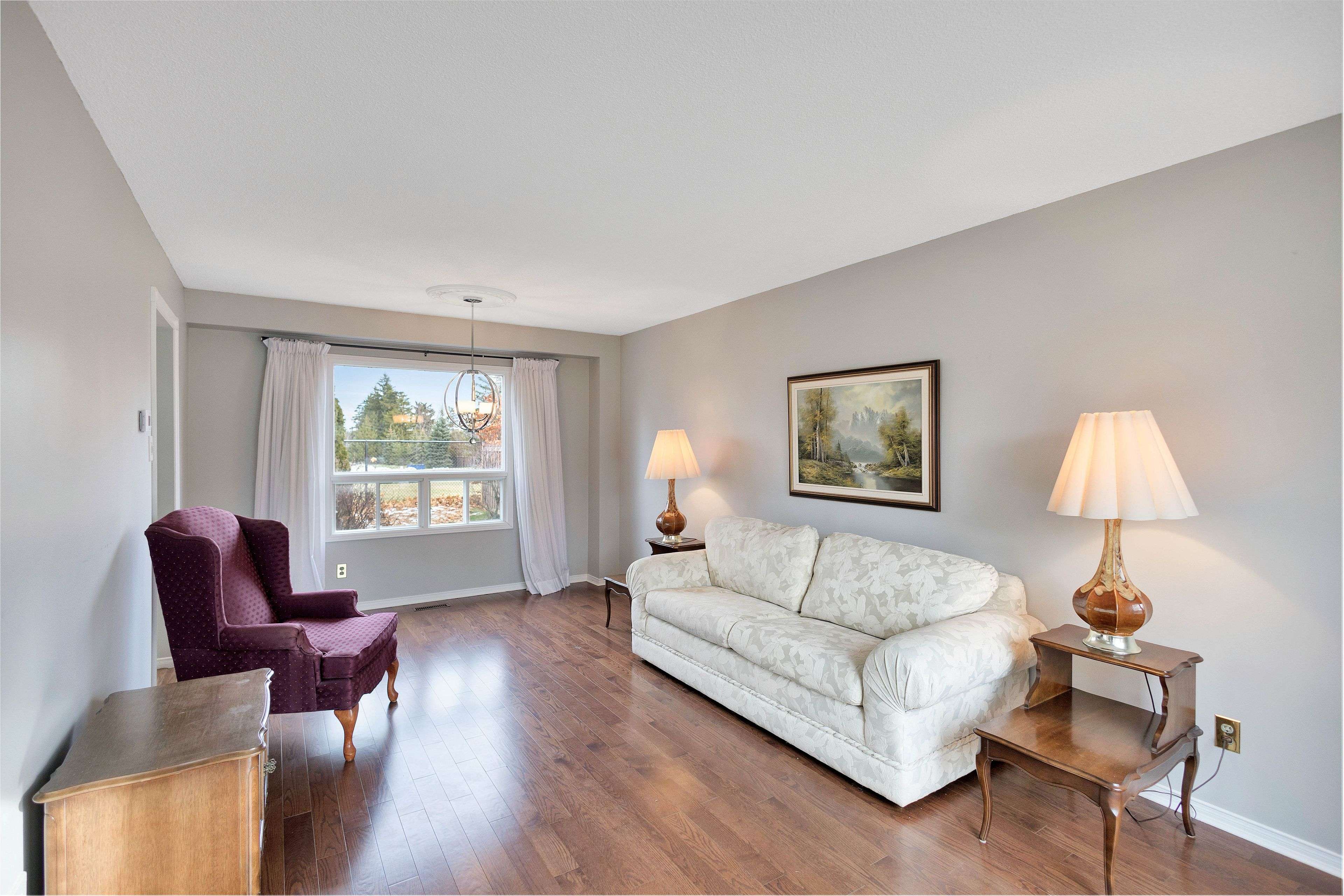 Burlington, ON L7M 3N7,2185 Vista DR