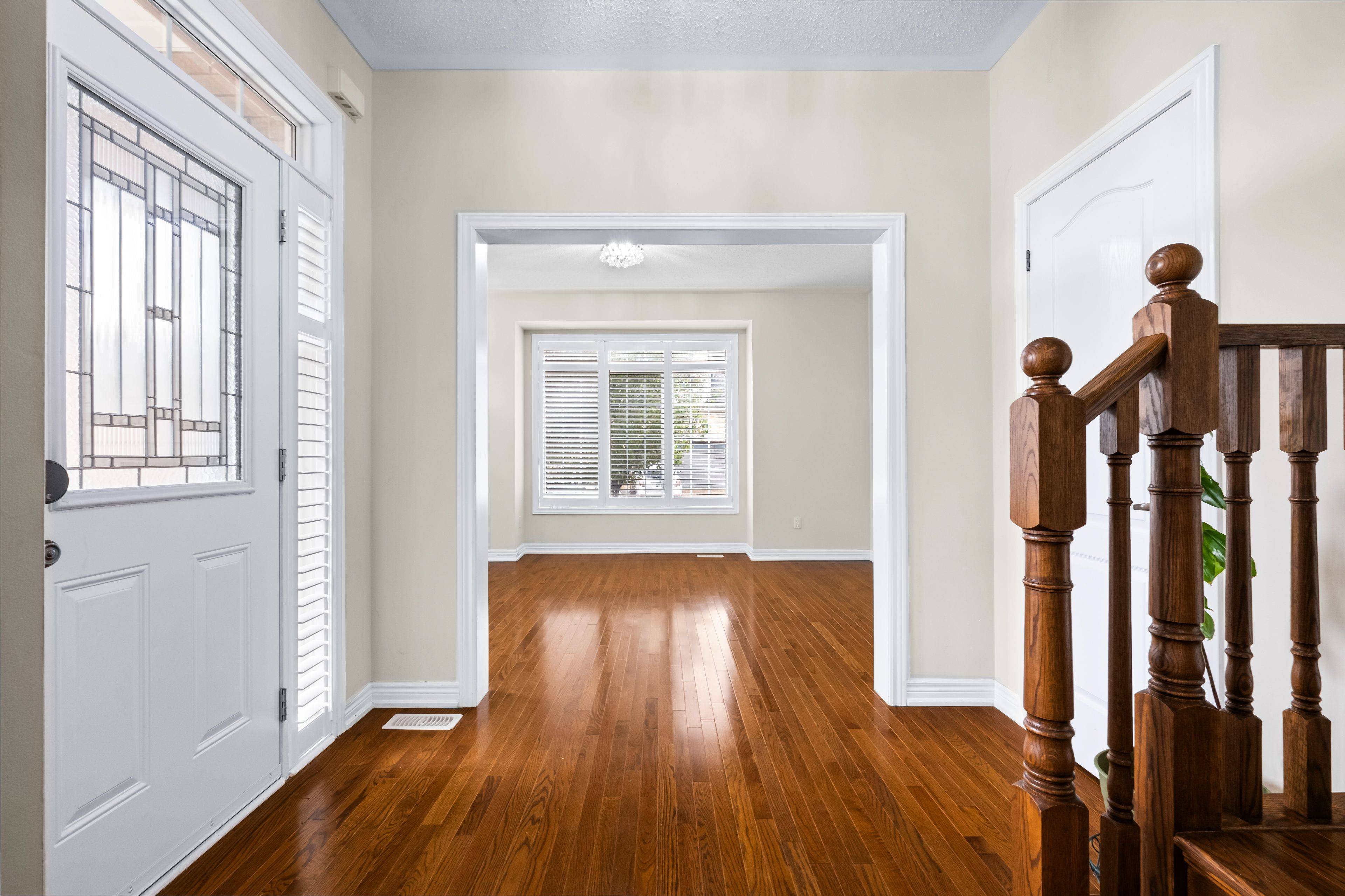 Brampton, ON L6R 3Z6,35 Lobelia ST