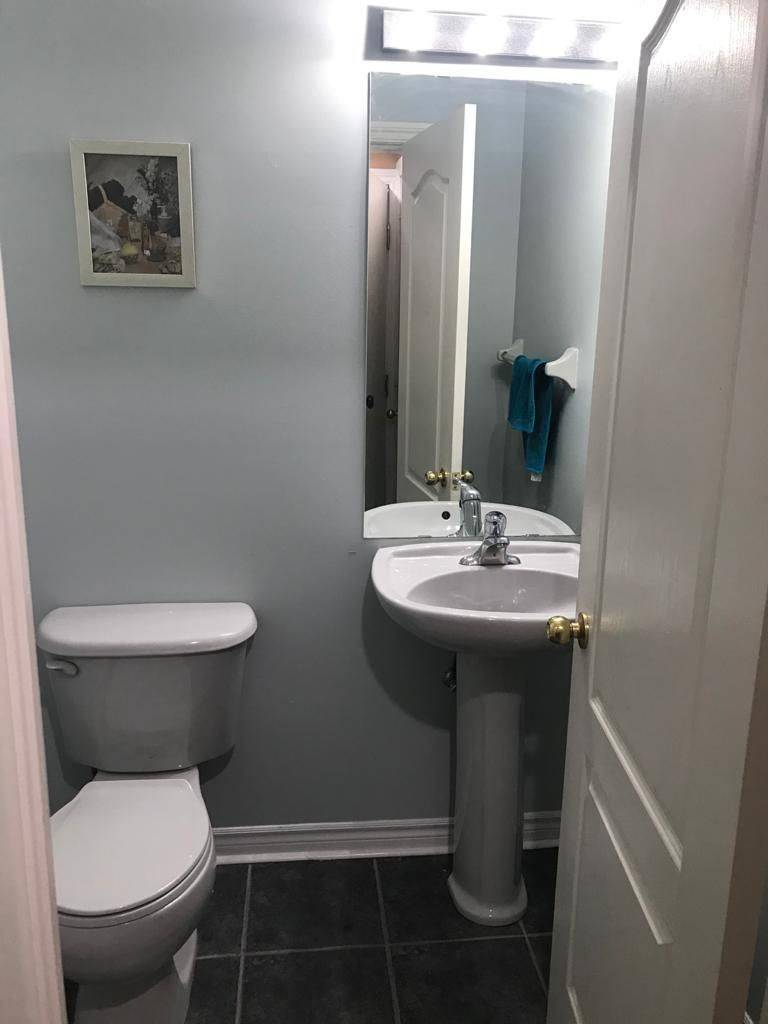 Brampton, ON L7A 2Y2,35 Dunvegan CRES