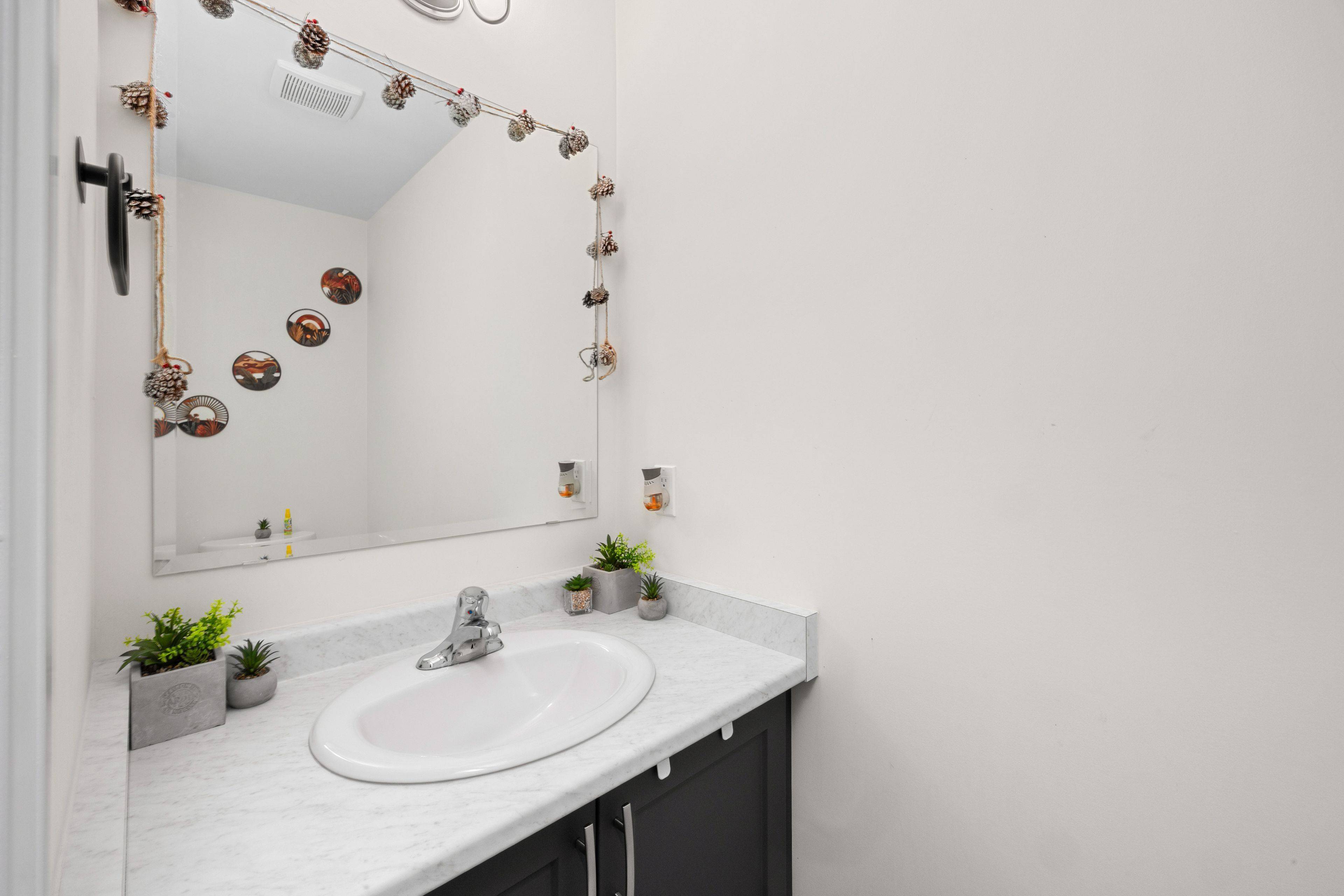 Cambridge, ON N1S 0E5,9 Queensbrook CRES