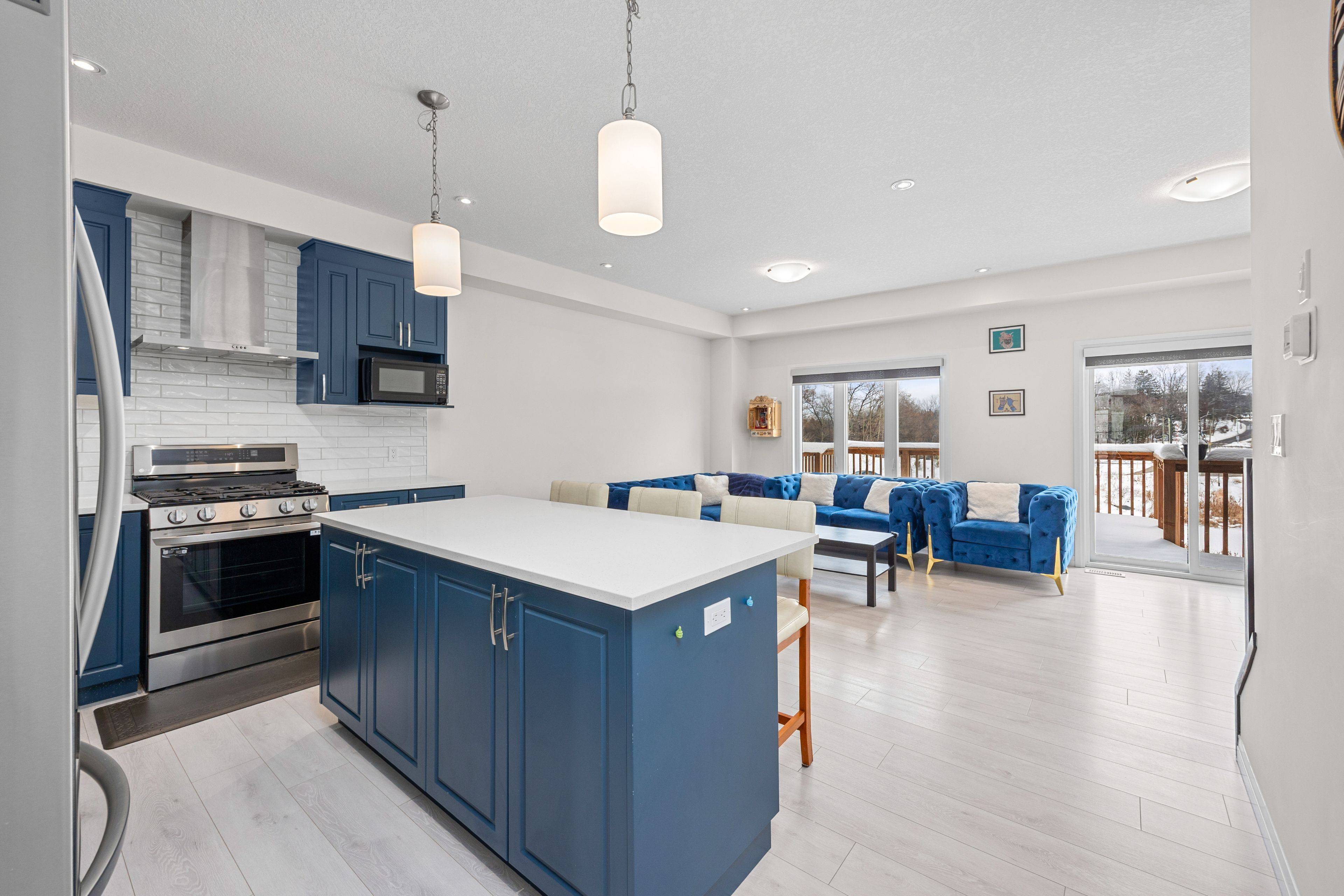 Cambridge, ON N1S 0E5,9 Queensbrook CRES