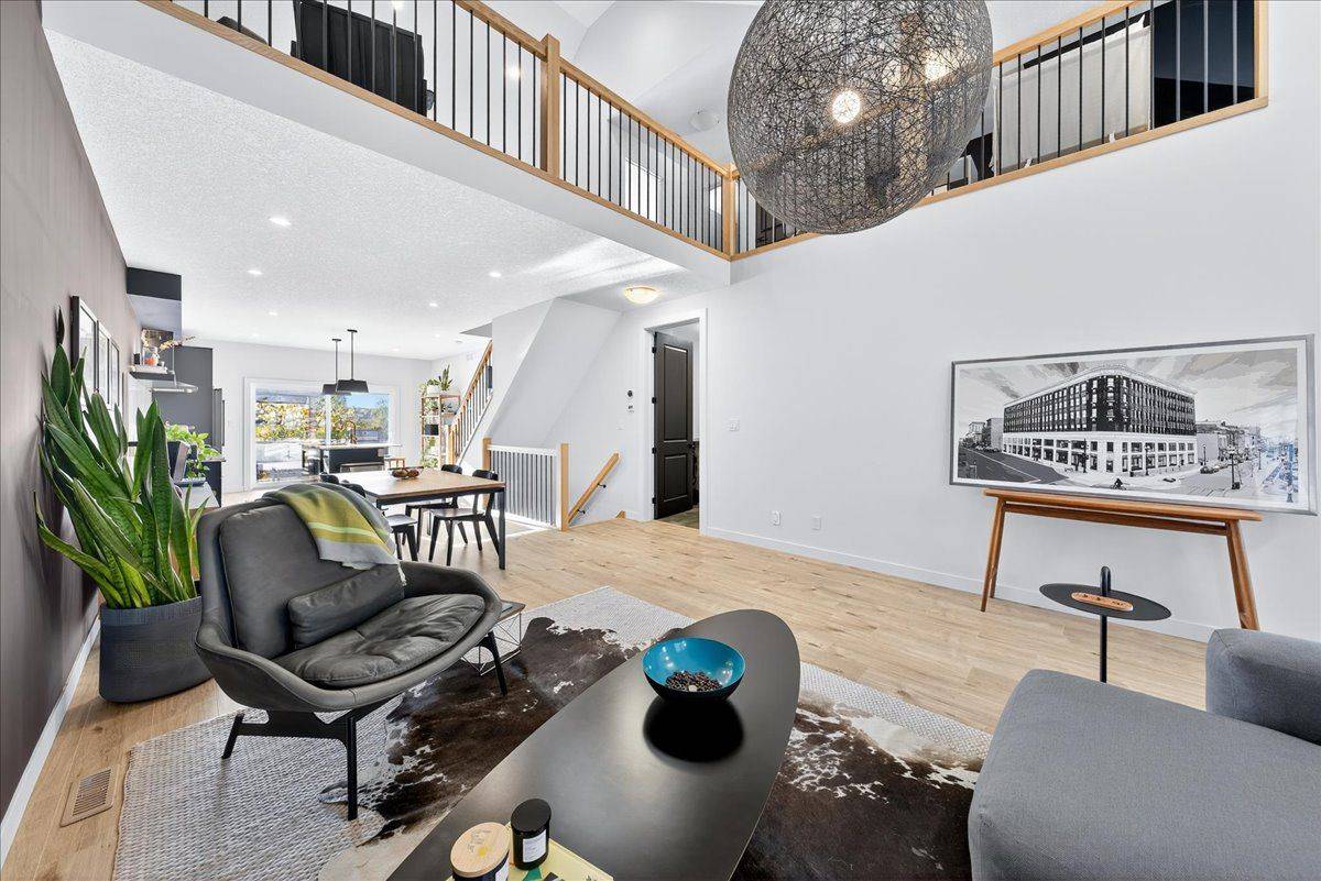 Norfolk, ON N0A 1N0,744 Nelson ST W #9