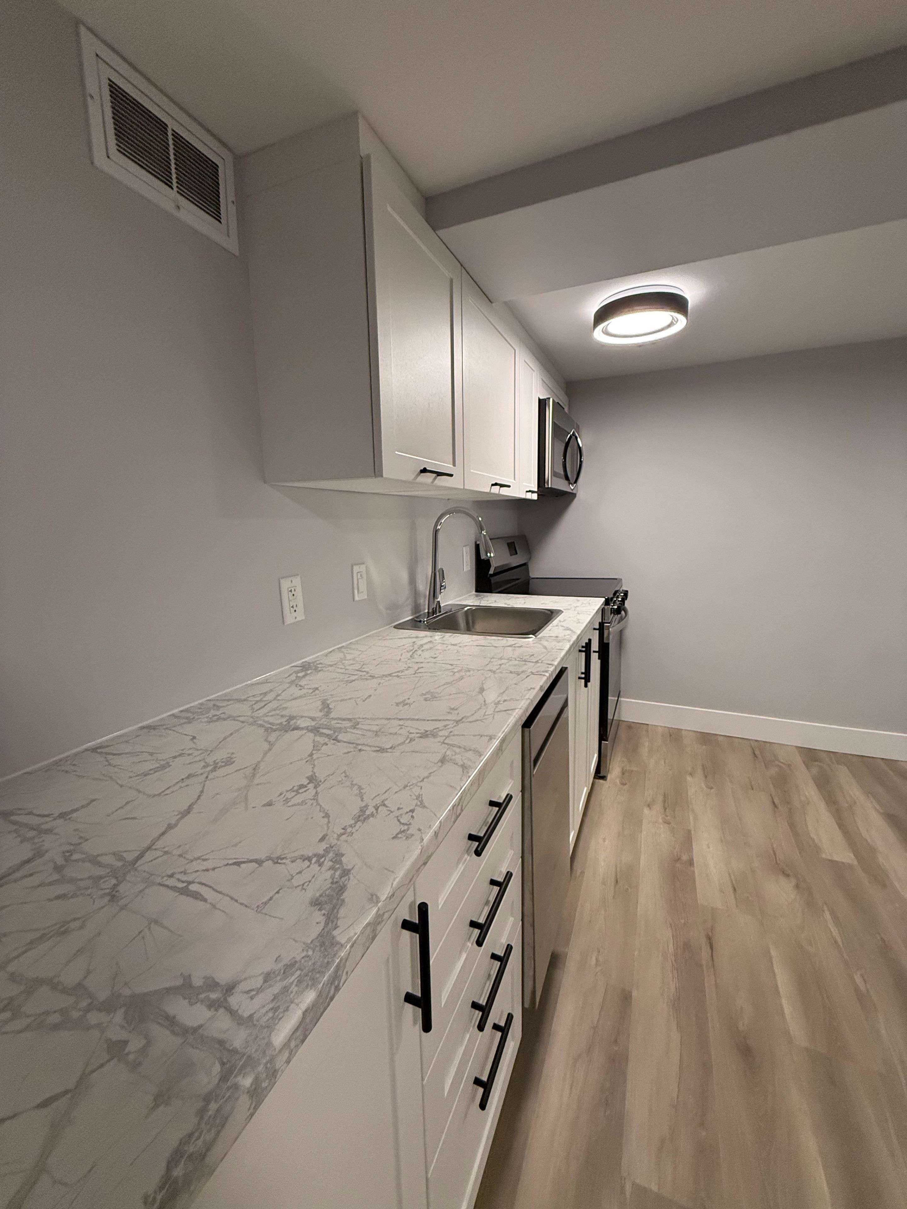 Peterborough, ON K9H 7H2,997 Armour RD #Lower