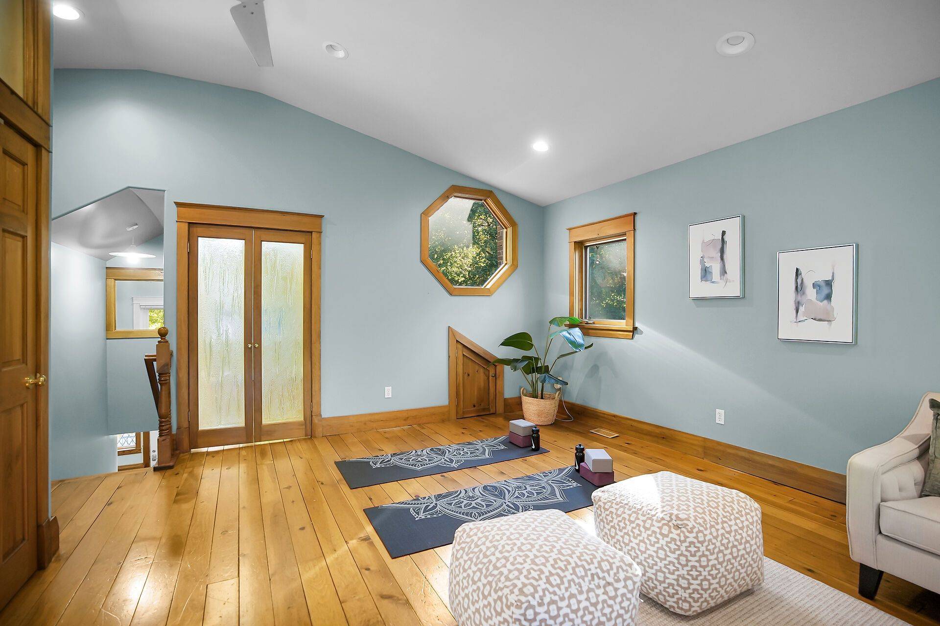 London South, ON N6C 3N6,281 Cathcart ST