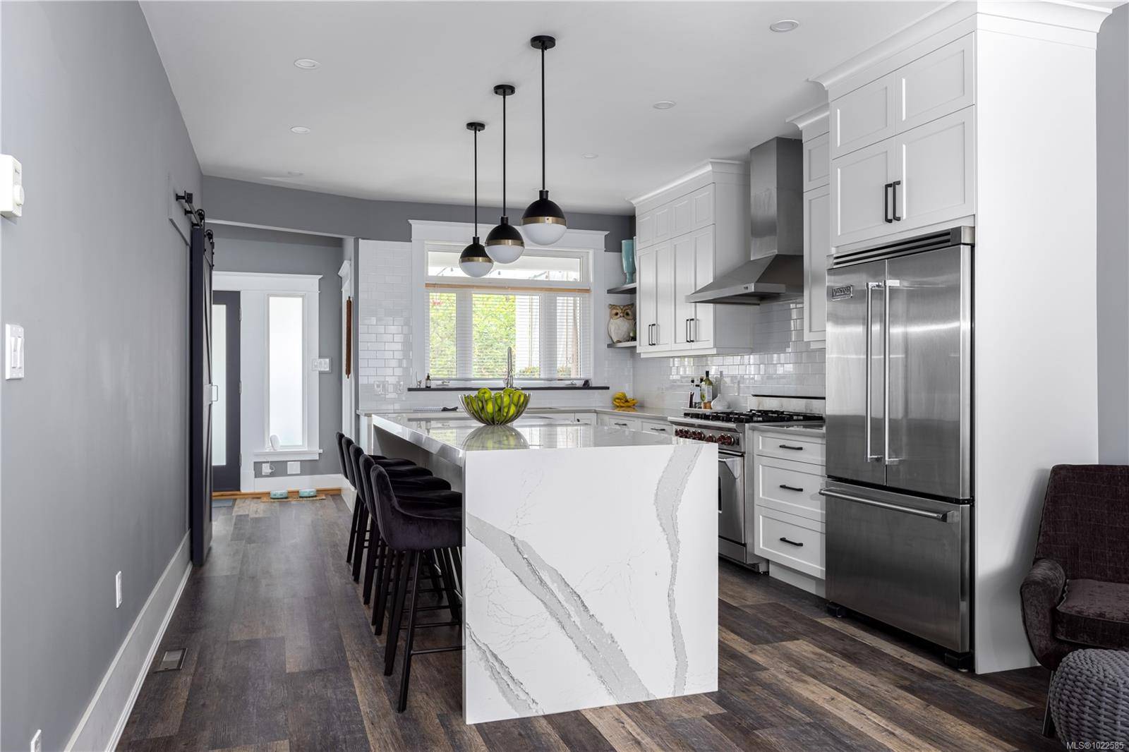 Victoria, BC V8S 3H7,110 Eberts St