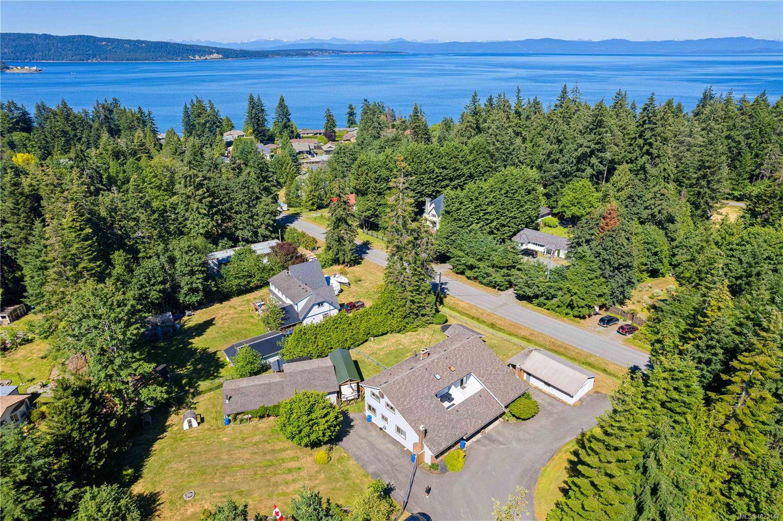 Bowser, BC V0R 1G0,153 Bald Eagle Cres #A & B