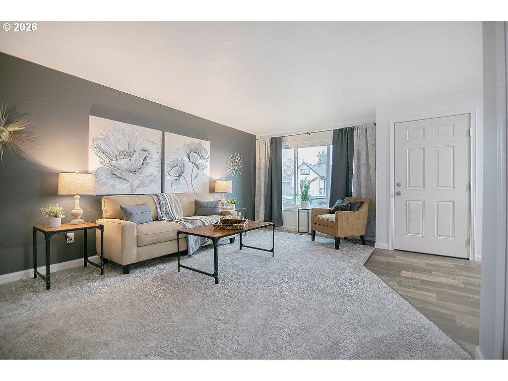 Longview, WA 98632,341 24TH AVE