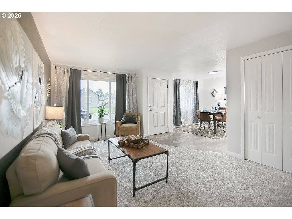 Longview, WA 98632,341 24TH AVE