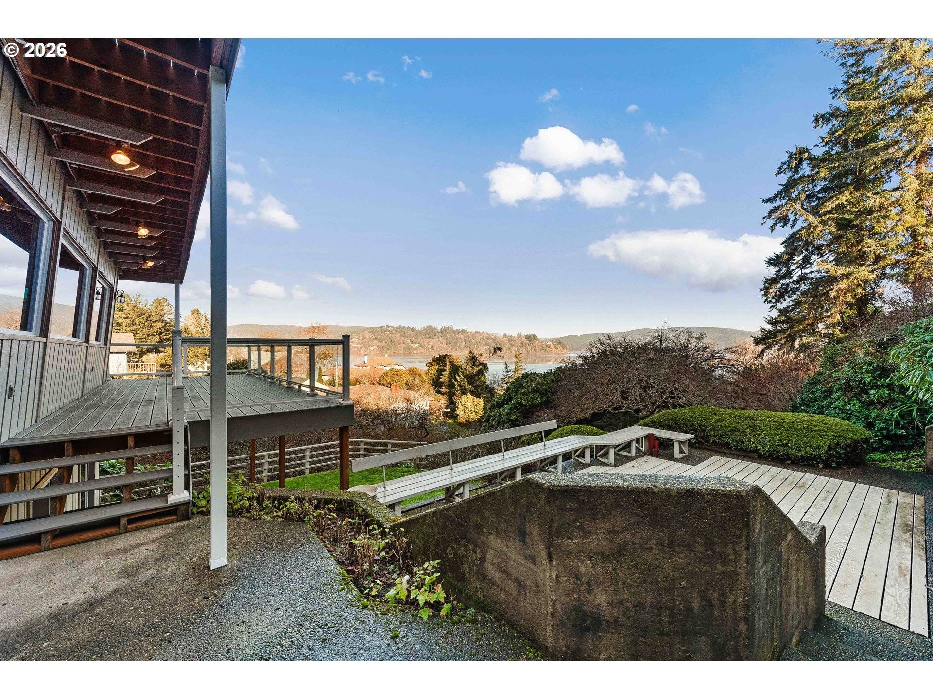 North Bend, OR 97459,451 SIMPSON