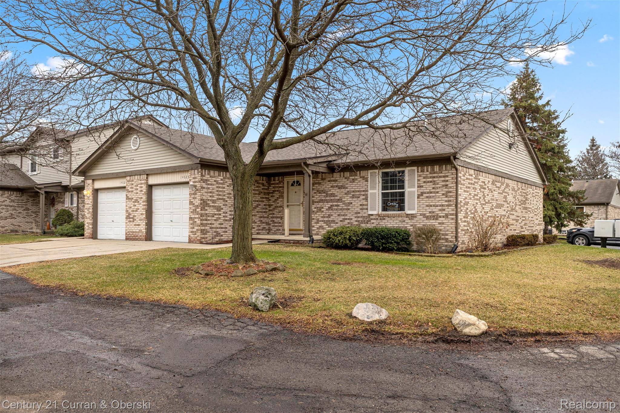 Allen Park, MI 48101,14823 Paris CT