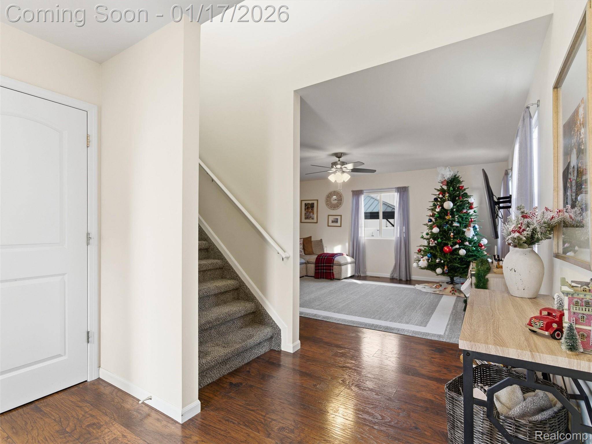 Waterford, MI 48327,250 Fountain Park DR