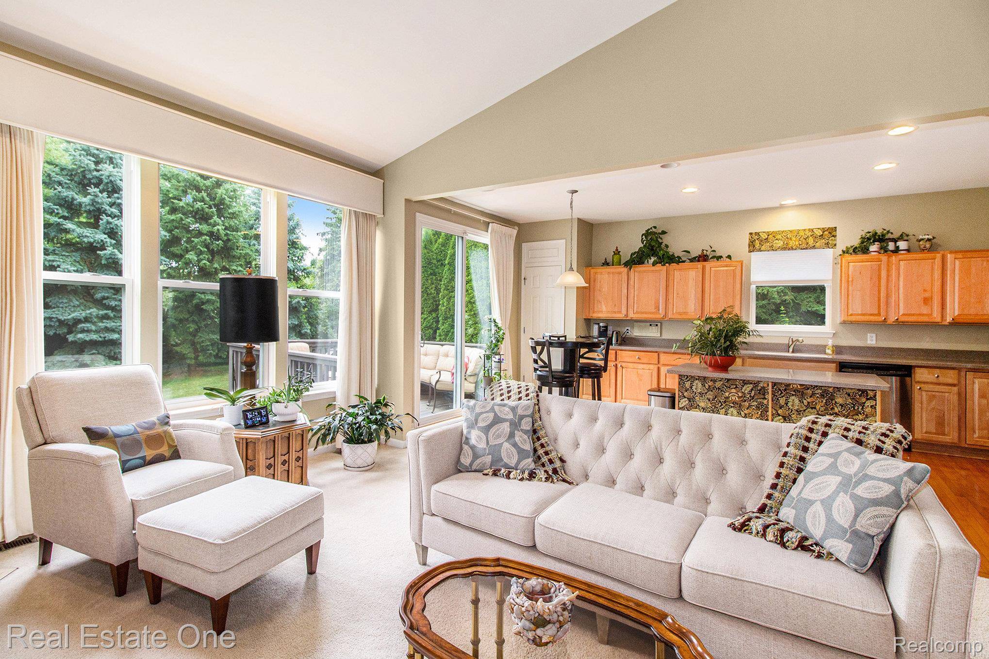 Howell, MI 48843,3991 Rainier DR #1