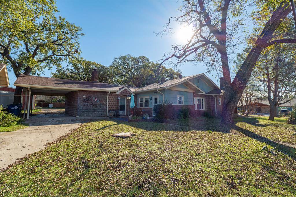 Bridgeport, TX 76426,1601 Halsell Street